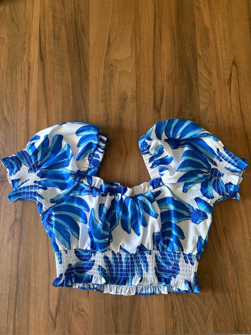 Blue Leaf-Print Smocked Crop Top - Women